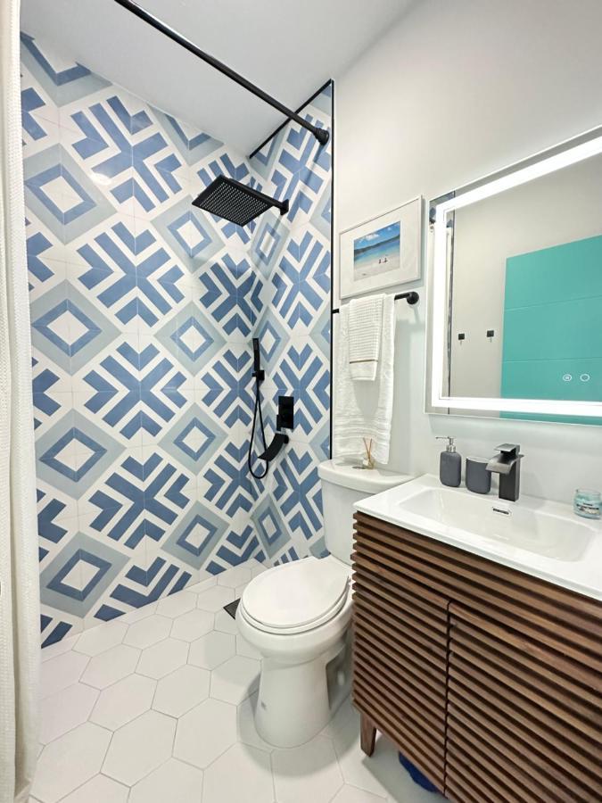 Sobe Monarch 2Bedroom 2 Bath Modern Apt- Walk To Ocean Drive Маямі-Біч Екстер'єр фото