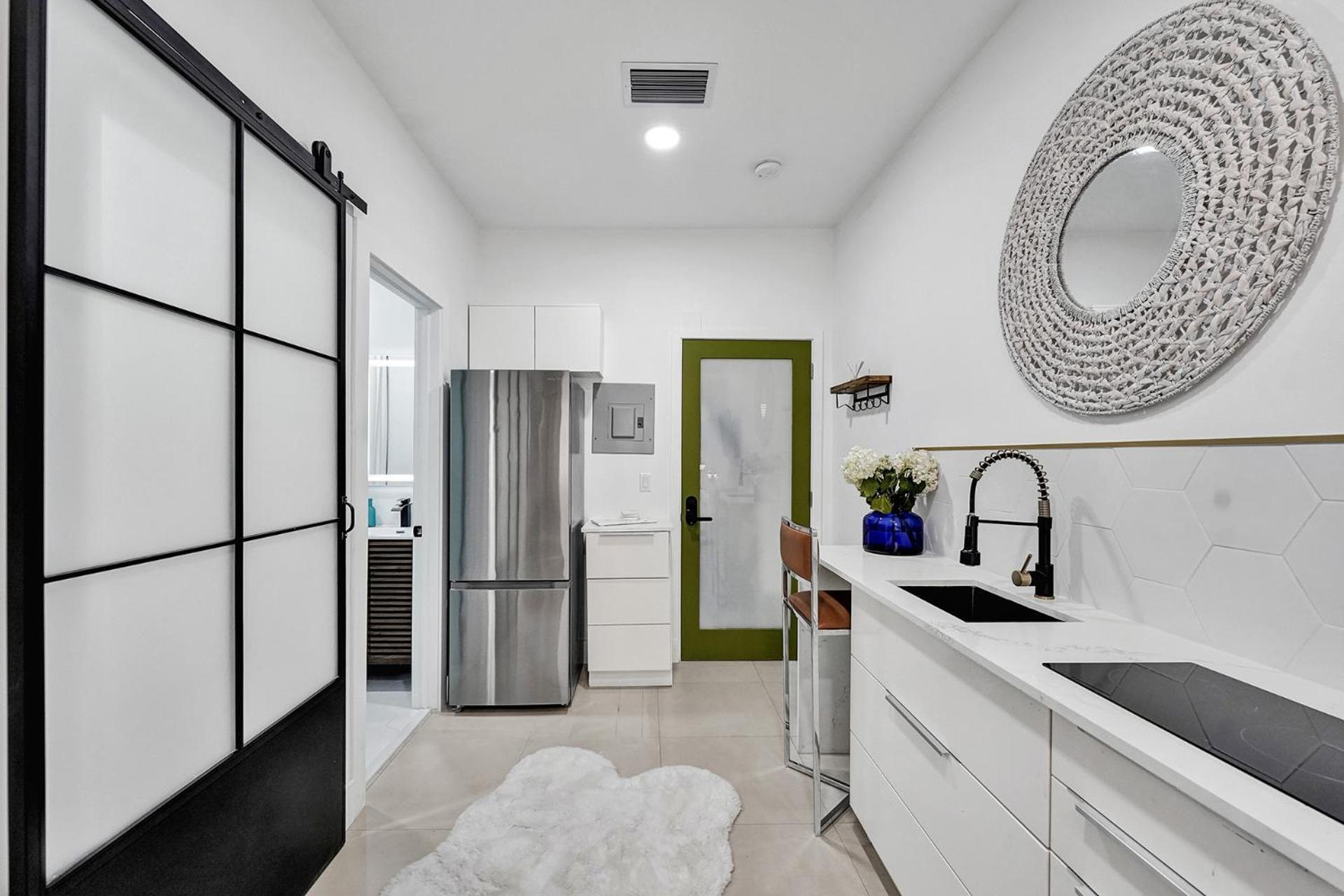 Sobe Monarch 2Bedroom 2 Bath Modern Apt- Walk To Ocean Drive Маямі-Біч Екстер'єр фото