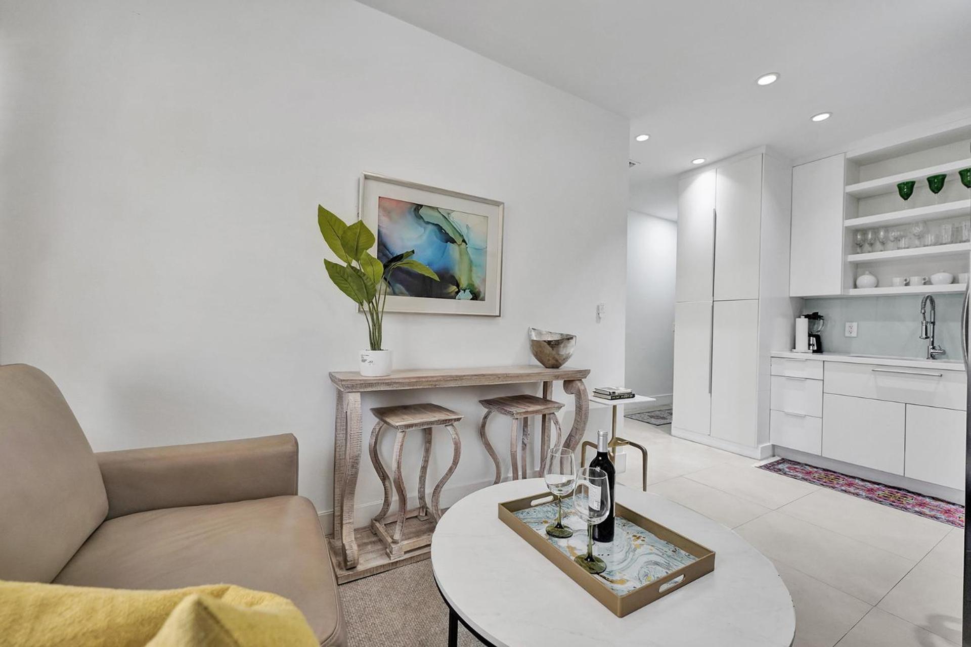 Sobe Monarch 2Bedroom 2 Bath Modern Apt- Walk To Ocean Drive Маямі-Біч Екстер'єр фото