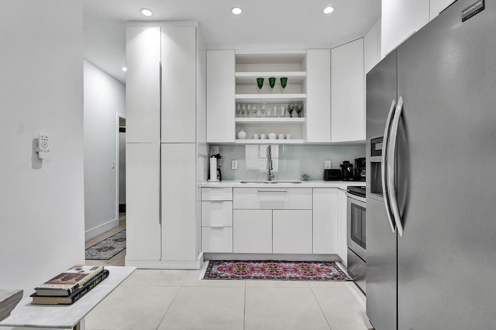 Sobe Monarch 2Bedroom 2 Bath Modern Apt- Walk To Ocean Drive Маямі-Біч Екстер'єр фото